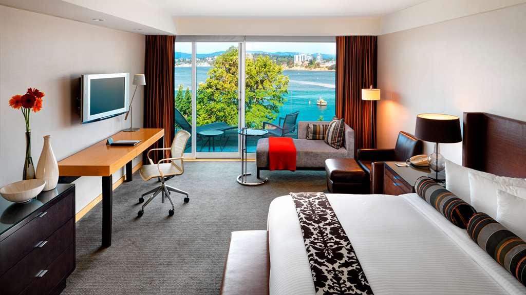 Hotel At Laurel Point 4*