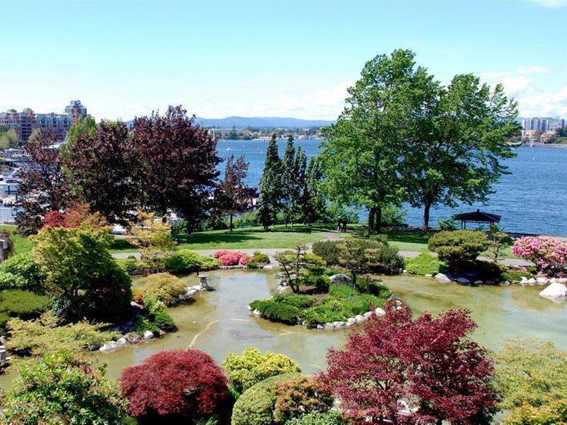 Hotel At Laurel Point 4*